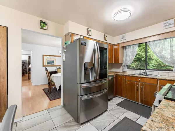 Coquitlam, BC V3J 5P1,540 Schoolhouse ST