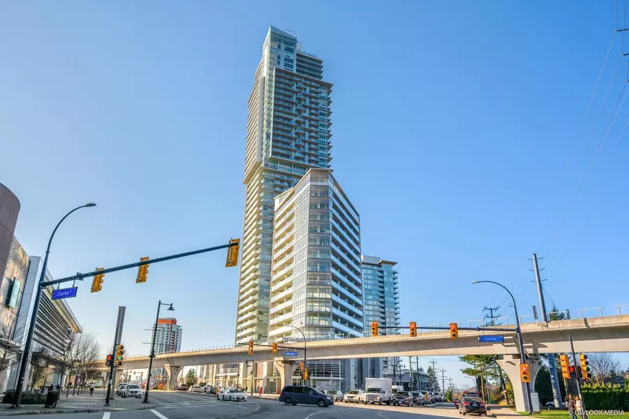 567 Clarke RD #2607, Coquitlam, BC V3J 0K7