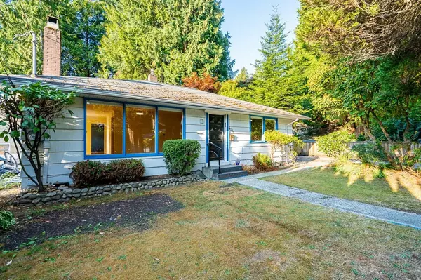 North Vancouver, BC V7R 1C8,3084 Paisley RD