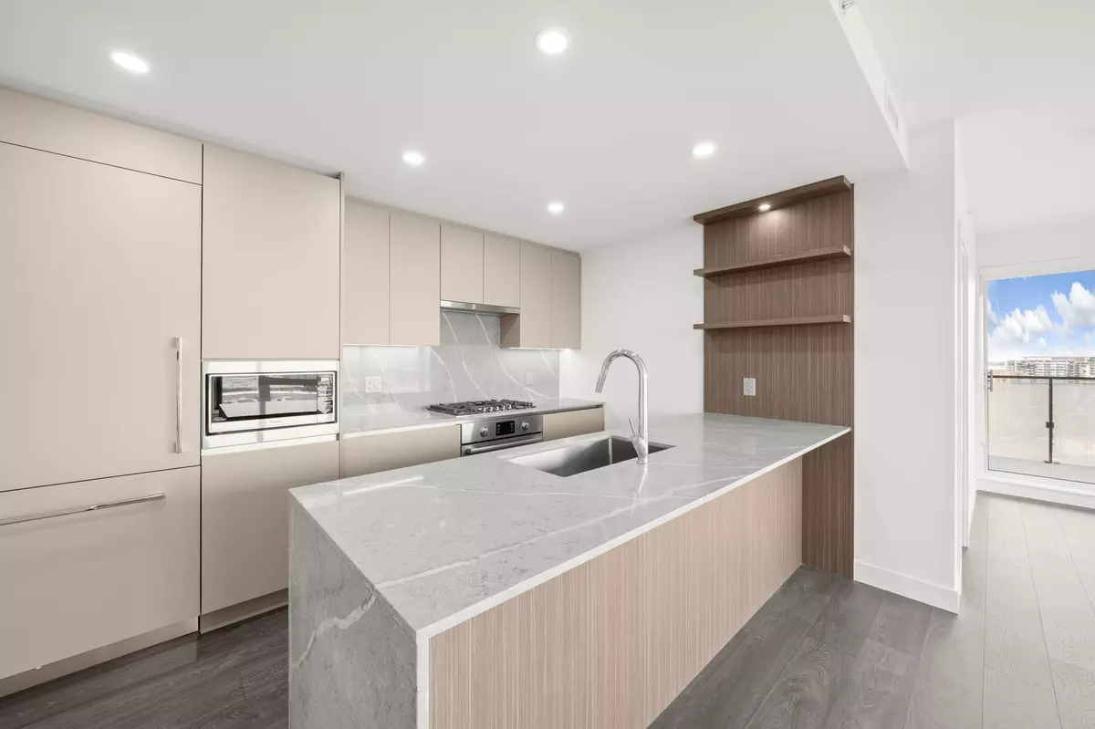 Richmond, BC V6X 0X5,5520 Mcnaughton RD #1508