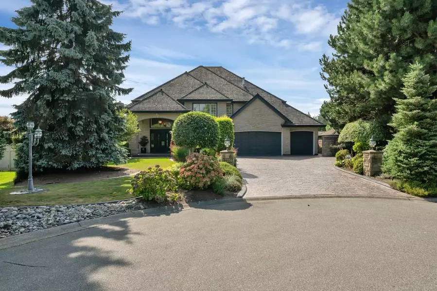 12256 57 AVE, Surrey, BC V3X 3H7