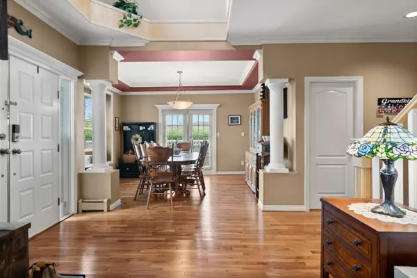 Delta, BC V4M 3L9,330 Rosehill Wynd