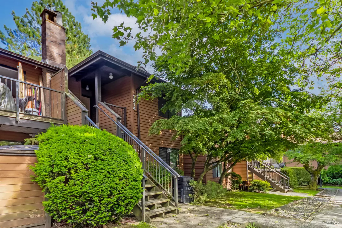 Surrey, BC V3R 7S1,10620 150 ST #1214