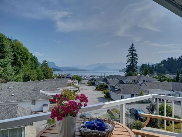696 Trueman RD #40 Gibsons, BC V0N 1V8