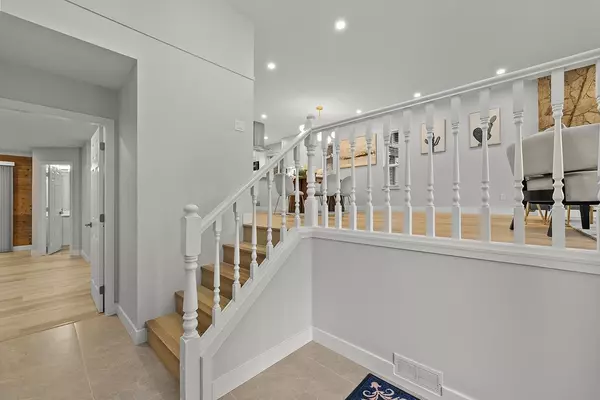 Burnaby, BC V5A 4J5,3055 Rothbury PL