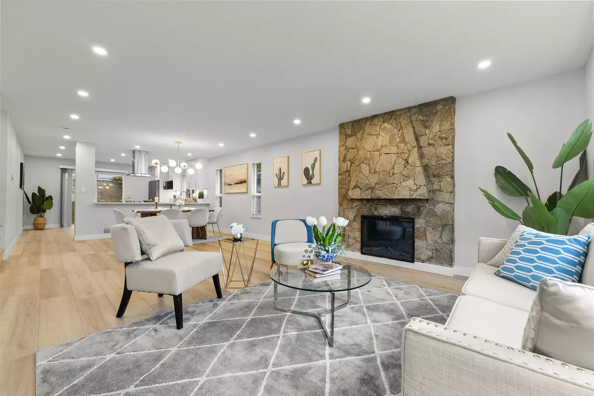 Burnaby, BC V5A 4J5,3055 Rothbury PL