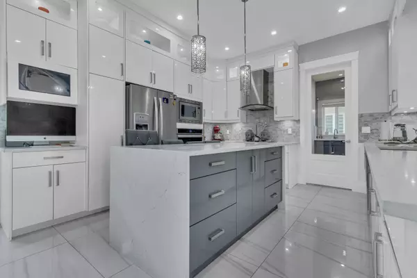 27977 Stagecoach AVE Abbotsford, BC V4X 1H5