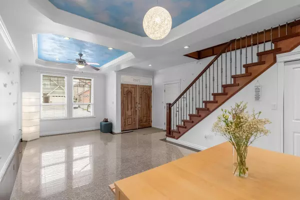 Delta, BC V4C 4Y4,7995 112a ST