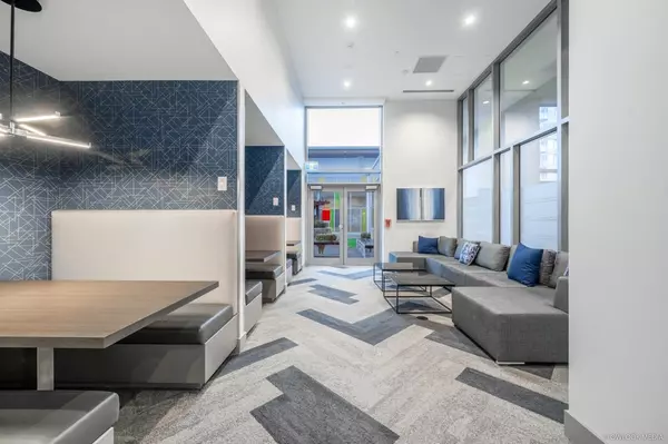 Burnaby, BC V5H 0J3,6700 Dunblane AVE #2406