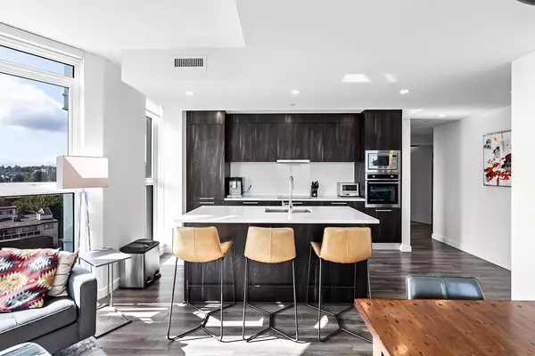 Vancouver, BC V5Y 0H6,285 E 10th AVE #905