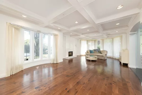 Vancouver, BC V6M 3M4,6488 Wiltshire ST