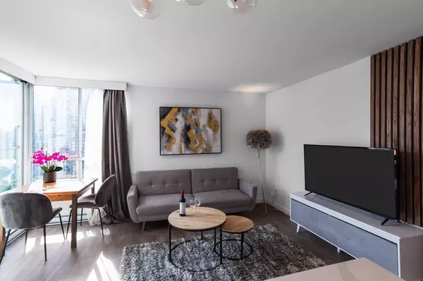 Vancouver, BC V6Z 2M8,1500 Howe ST #2009