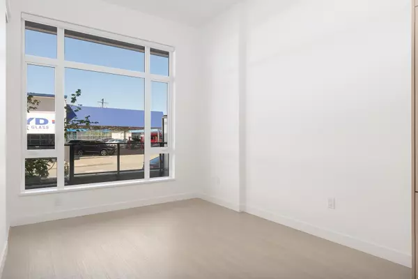 Vancouver, BC V6P 4G2,8874 Osler ST