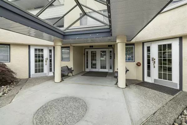 Langley, BC V2Y 1L2,19645 64 AVE #303
