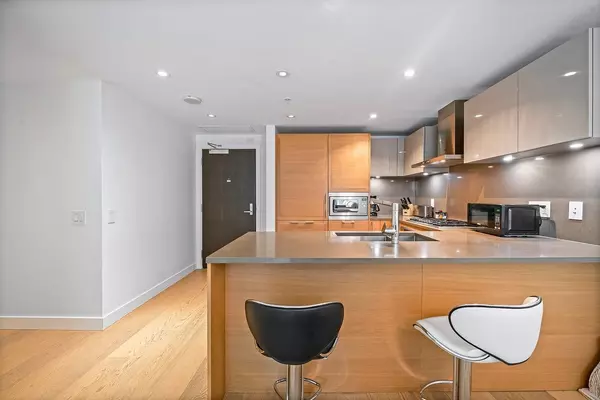 Vancouver, BC V6P 0H6,7128 Adera ST #212