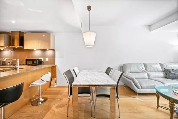 Vancouver, BC V6P 0H6,7128 Adera ST #212