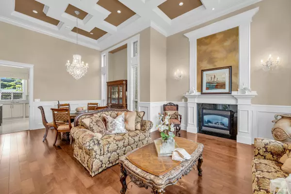 Richmond, BC V7C 1Y7,8371 Fairhurst RD