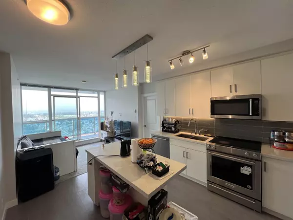 Delta, BC V4C 0E2,11967 80 AVE #3305