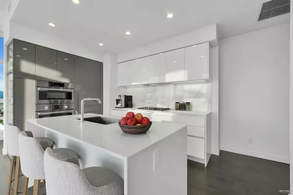 Burnaby, BC V5C 0M6,2085 Skyline CT #3402