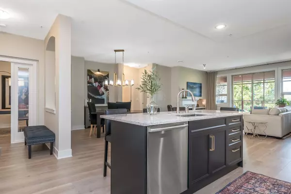 16477 64 AVE #208 Surrey, BC V3S 6V7