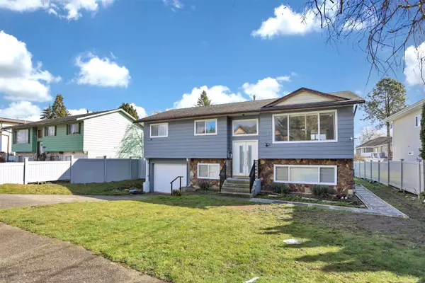 9024 123a ST, Surrey, BC V3V 6K3