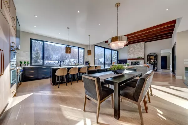 7313 Toni Sailer LN Whistler, BC V8E 0E3