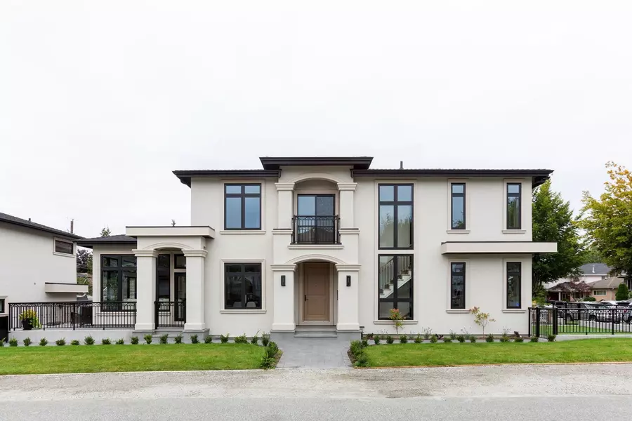 811 Madison AVE, Burnaby, BC V5C 2X4
