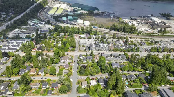 126 Elgin ST, Port Moody, BC V3H 2M8