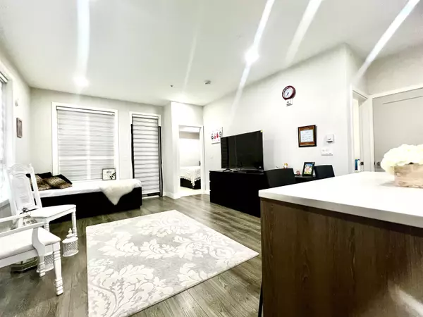 11501 84 AVE #113 Delta, BC V4C 0E5