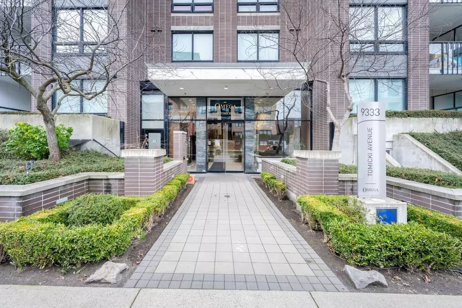 9333 Tomicki AVE #430, Richmond, BC V6X 0L4