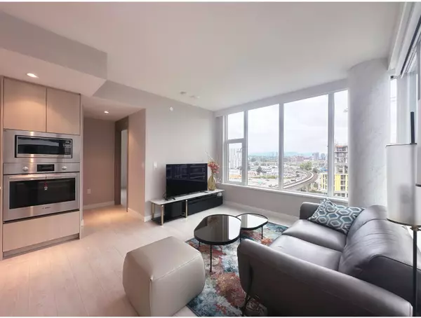 Richmond, BC V6X 0X1,3328 No. 3 RD #8XX