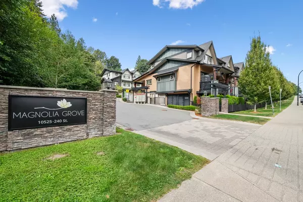 Maple Ridge, BC V2W 0J3,10525 240 ST #38