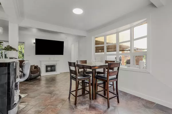 9538 Stave Lake ST Mission, BC V2V 6B2