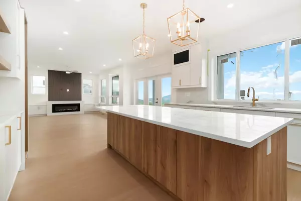 50497 Kingston DR, Chilliwack, BC V4Z 0C2