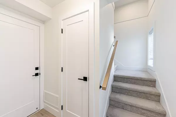 Surrey, BC V3Z 1J7,16358 23a AVE #7