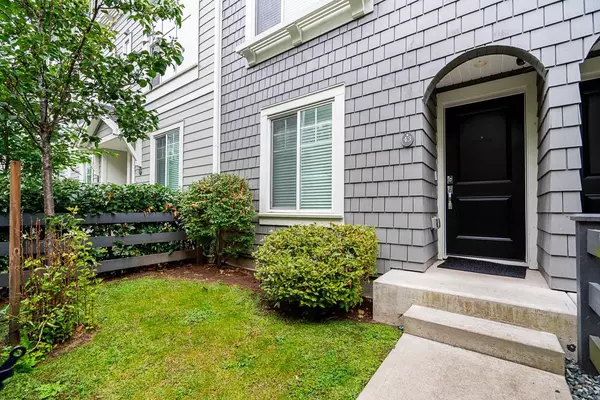 Surrey, BC V4N 6W2,15850 85 AVE #43