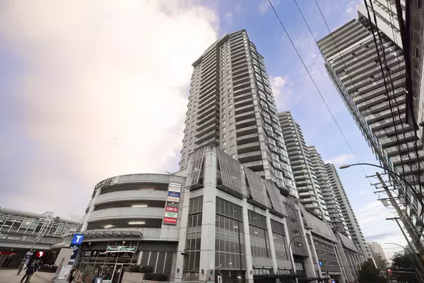 New Westminster, BC V3M 0C6,888 Carnarvon ST #2203