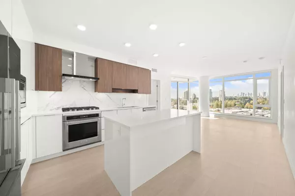 7683 Park CRES #1101 Burnaby, BC V3N 0J4