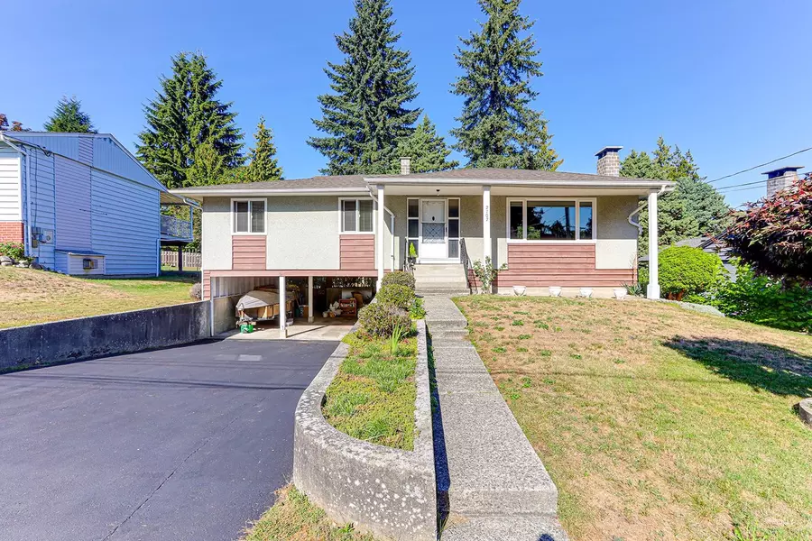 2107 Carmen PL, Port Coquitlam, BC V3C 1C7
