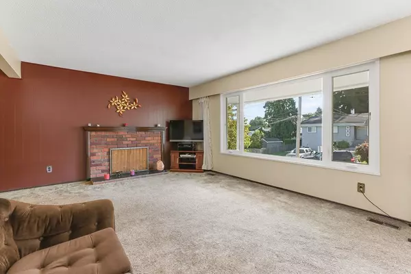 Port Coquitlam, BC V3C 1C7,2107 Carmen PL