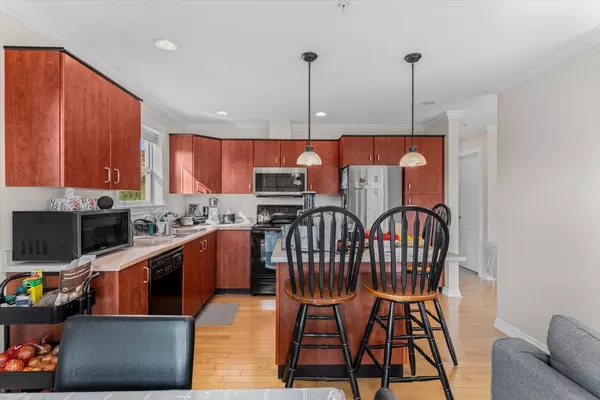 Chilliwack, BC V2P 1V2,45535 Spadina AVE #202