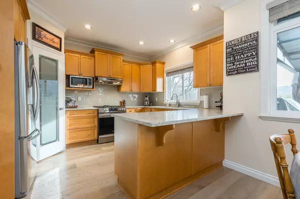 Abbotsford, BC V3G 3B7,35562 Allison CT