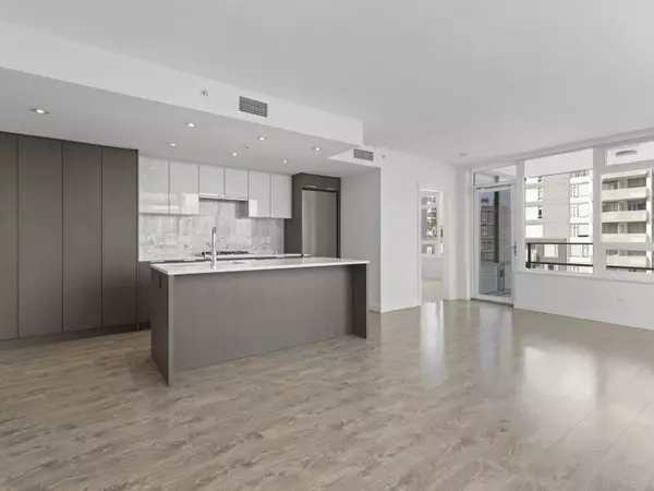 Vancouver, BC V6A 0C6,110 Switchmen ST #905