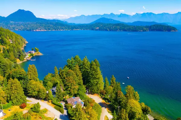 Gibsons, BC V0N 1V6,1504 Tideview RD