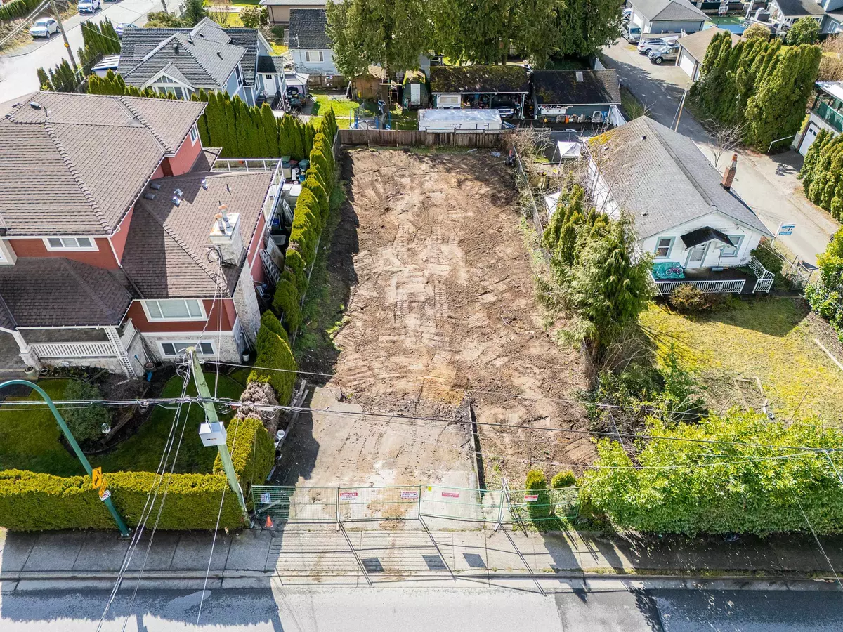 Coquitlam, BC V3K 2V7,636 Rochester AVE