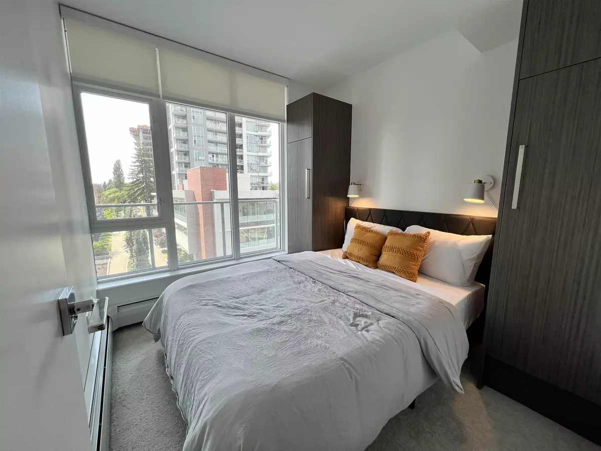 Surrey, BC V3T 0M3,13350 Central Ave AVE #501