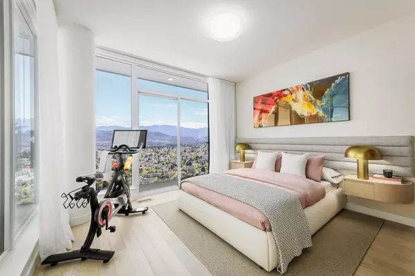 Burnaby, BC V3N 0J8,7728 Park CRES #1204