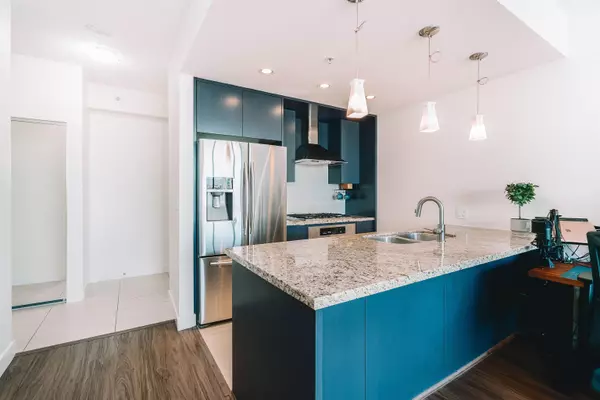 Burnaby, BC V3N 0A2,7088 18th AVE #2905