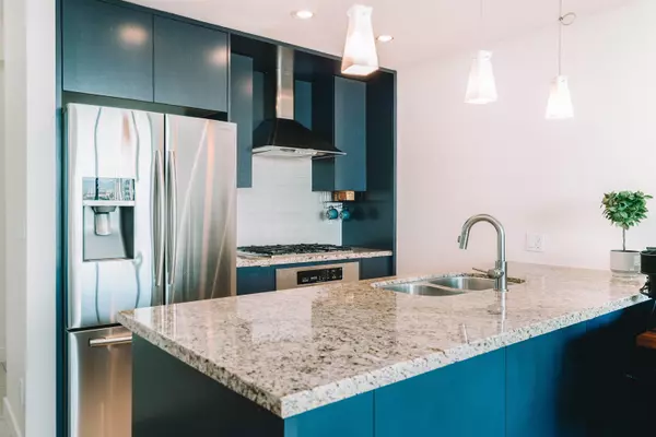 Burnaby, BC V3N 0A2,7088 18th AVE #2905