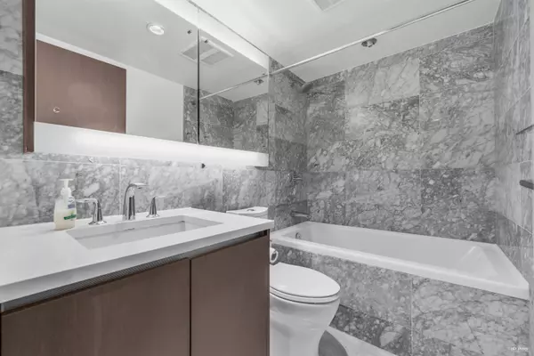 Richmond, BC V6X 0R2,8988 Patterson RD #1006